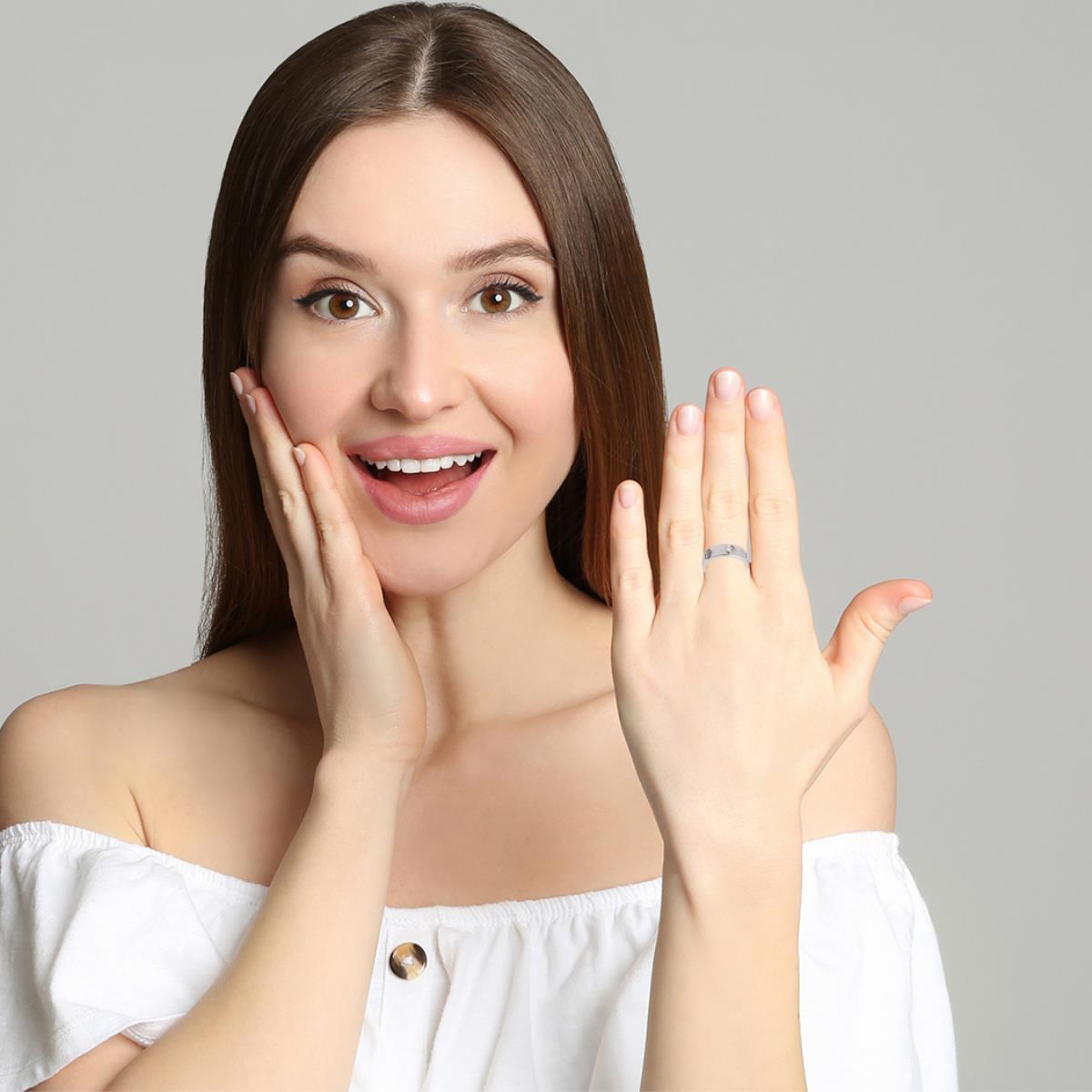 Platinum Love Ring N938