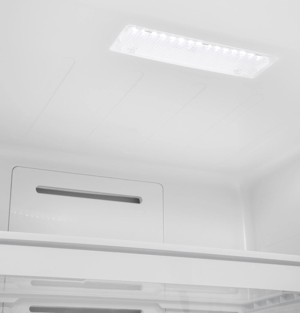 17.3 cu ft White Upright Freezer W2117