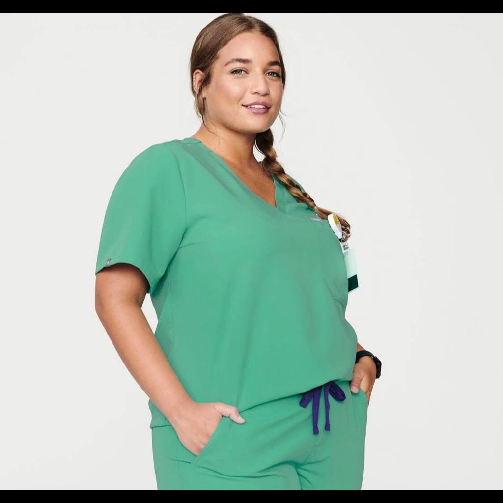 XS Surgical Green One Pocket Scrub Top D7340