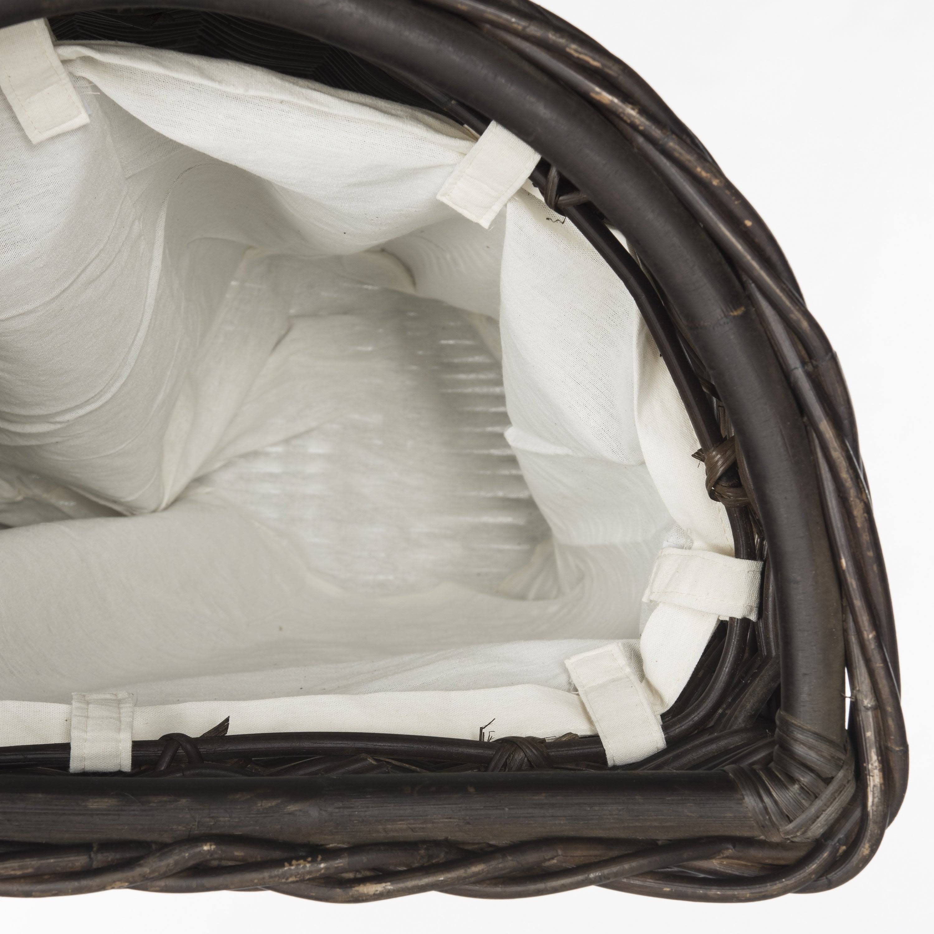 Brown Wicker Hamper D359