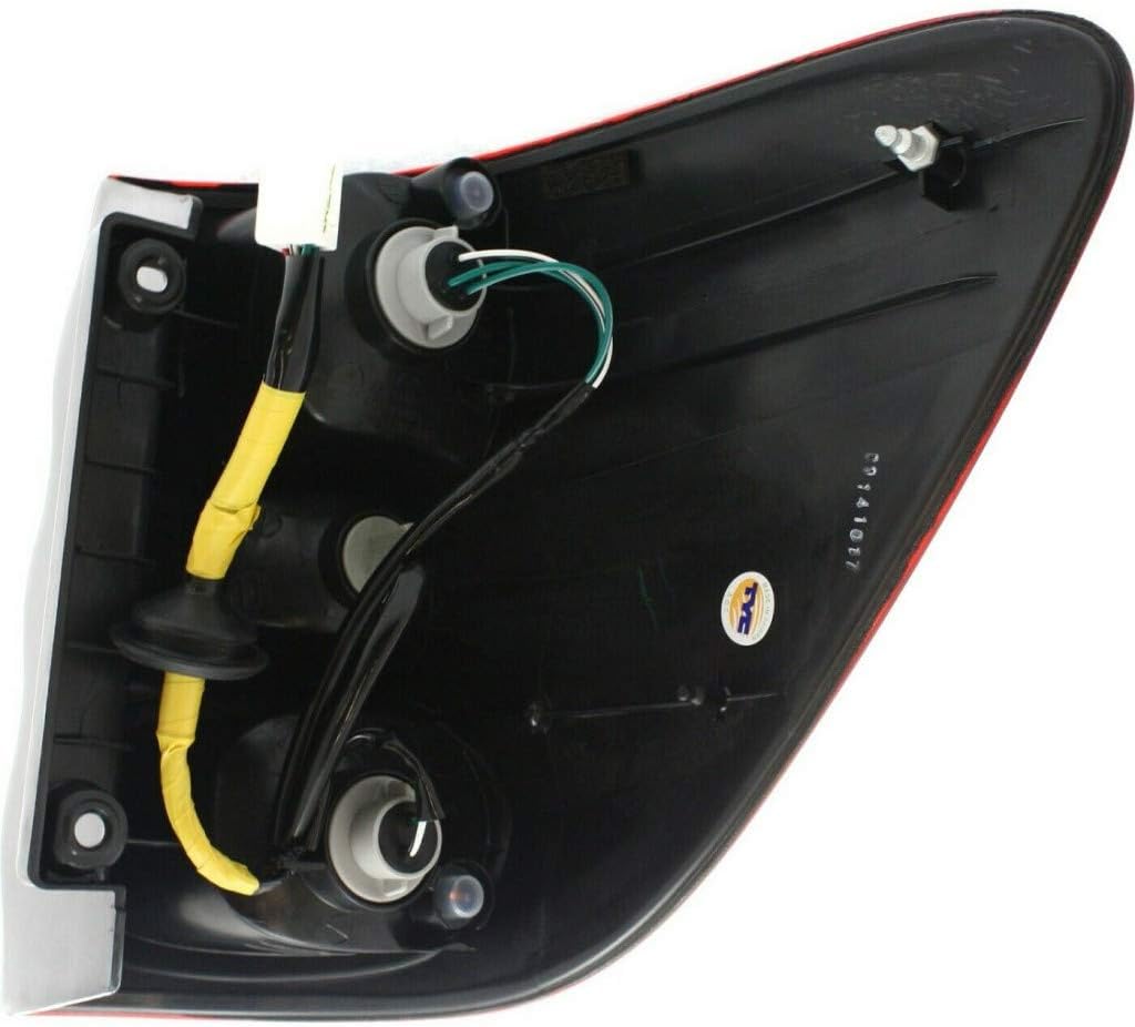 Driver Side Tail Light for Toyota Sequoia 2001-2004 T162089