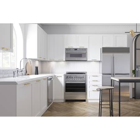 Shaker White Stock Base Cabinet H53030