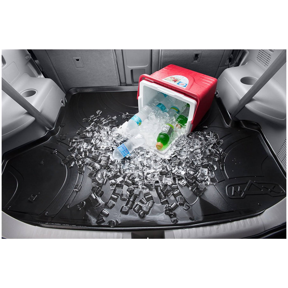Black Cargo Liner A27610
