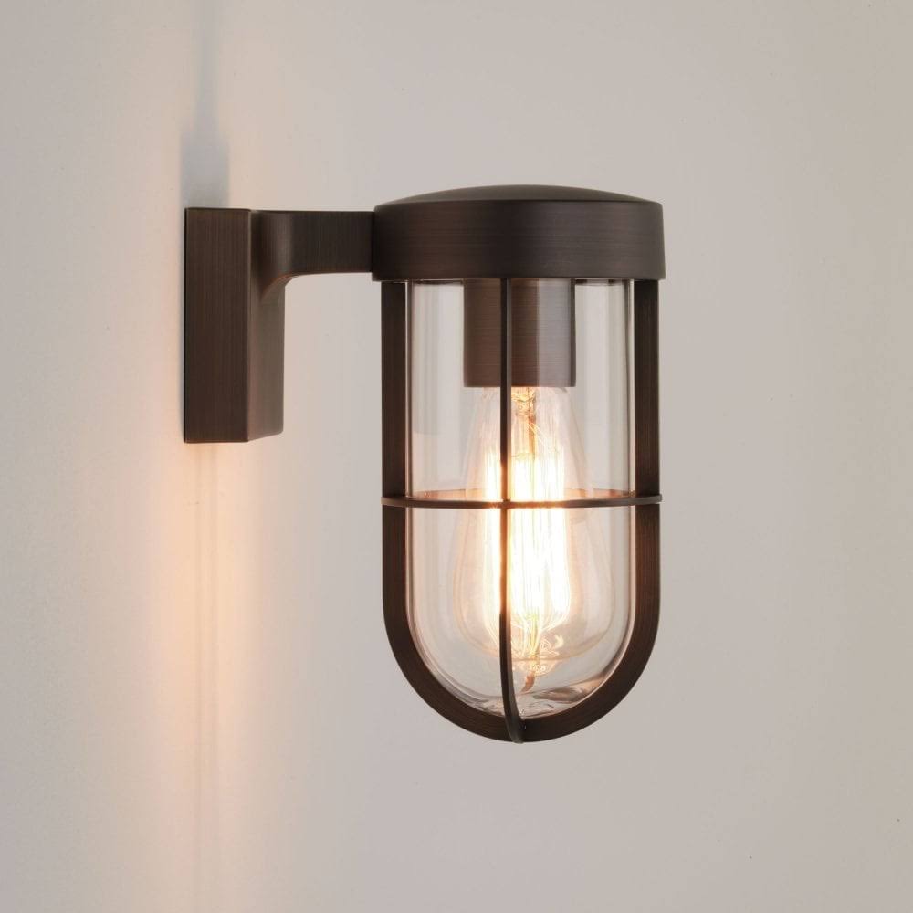 Bronze Cast Bronze Wall Light L97694