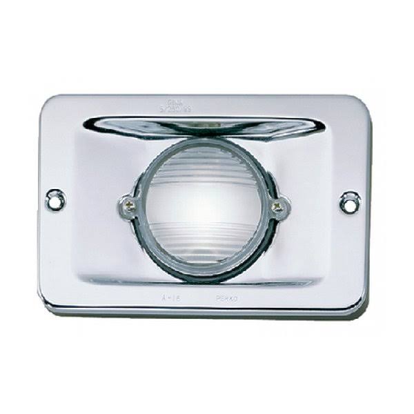12V CP BR Stern LT Vert fl MN W952372