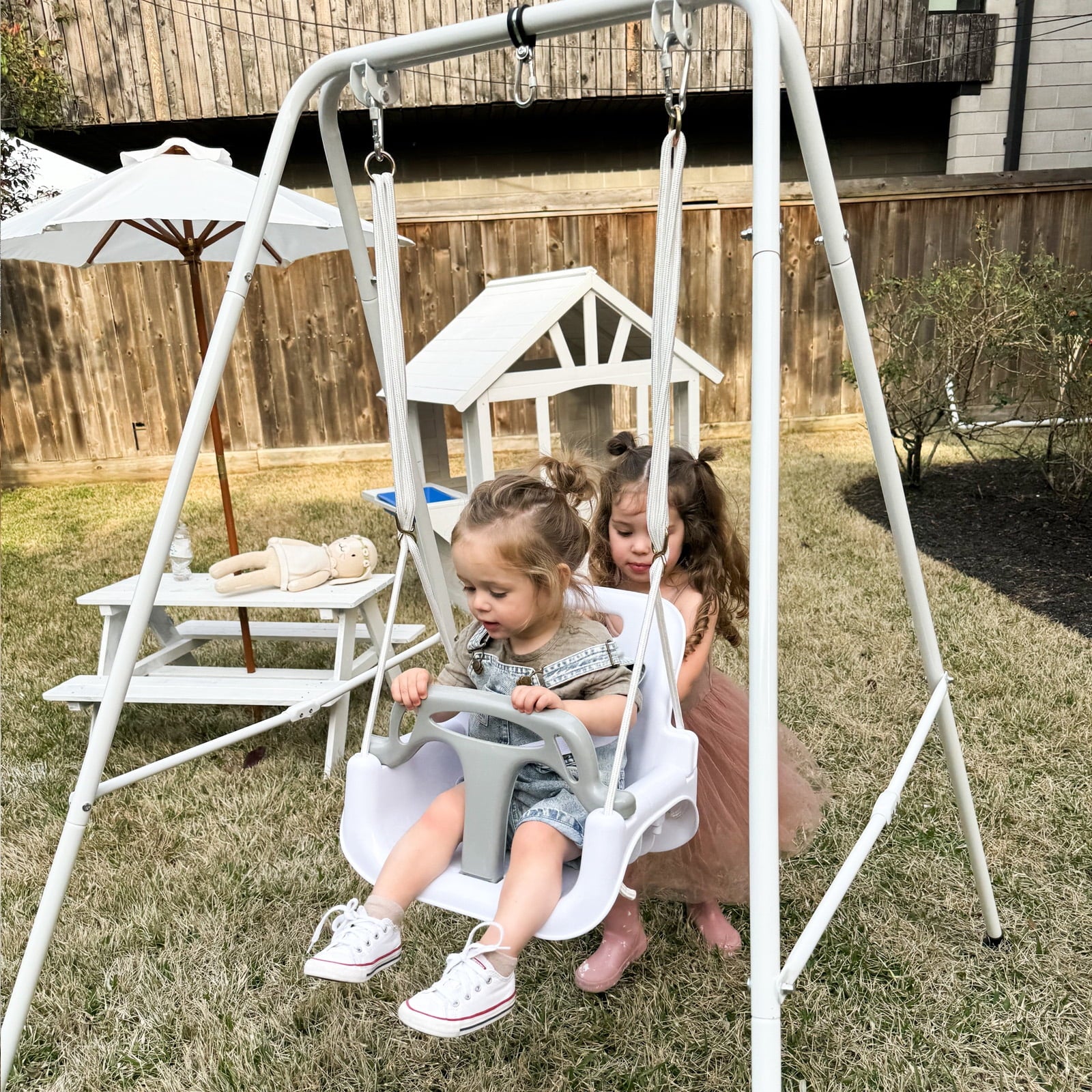 White Foldable Toddler Swing Set E120