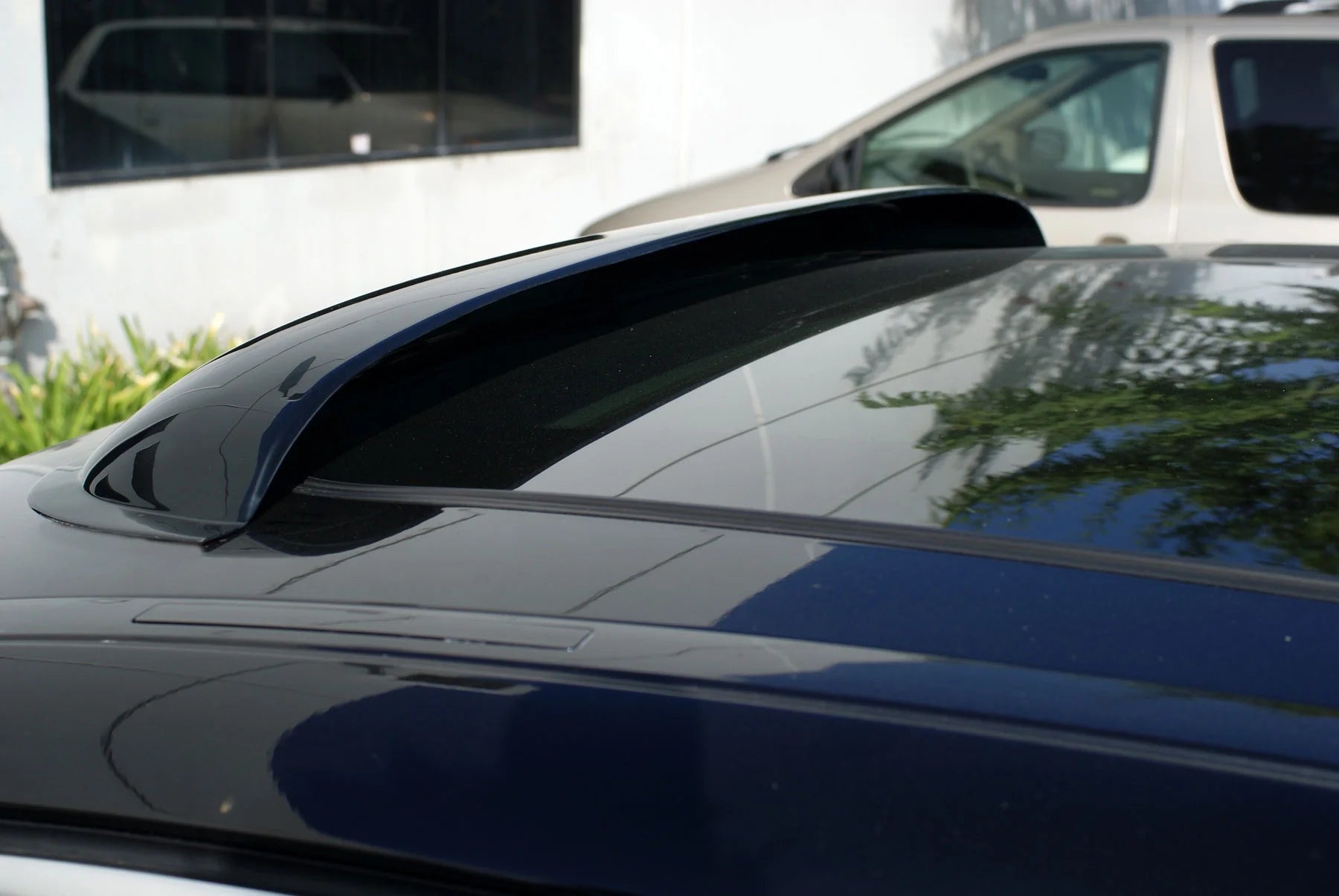 980mm 38.5" 3.0mm Sunroof Deflector Visor G852