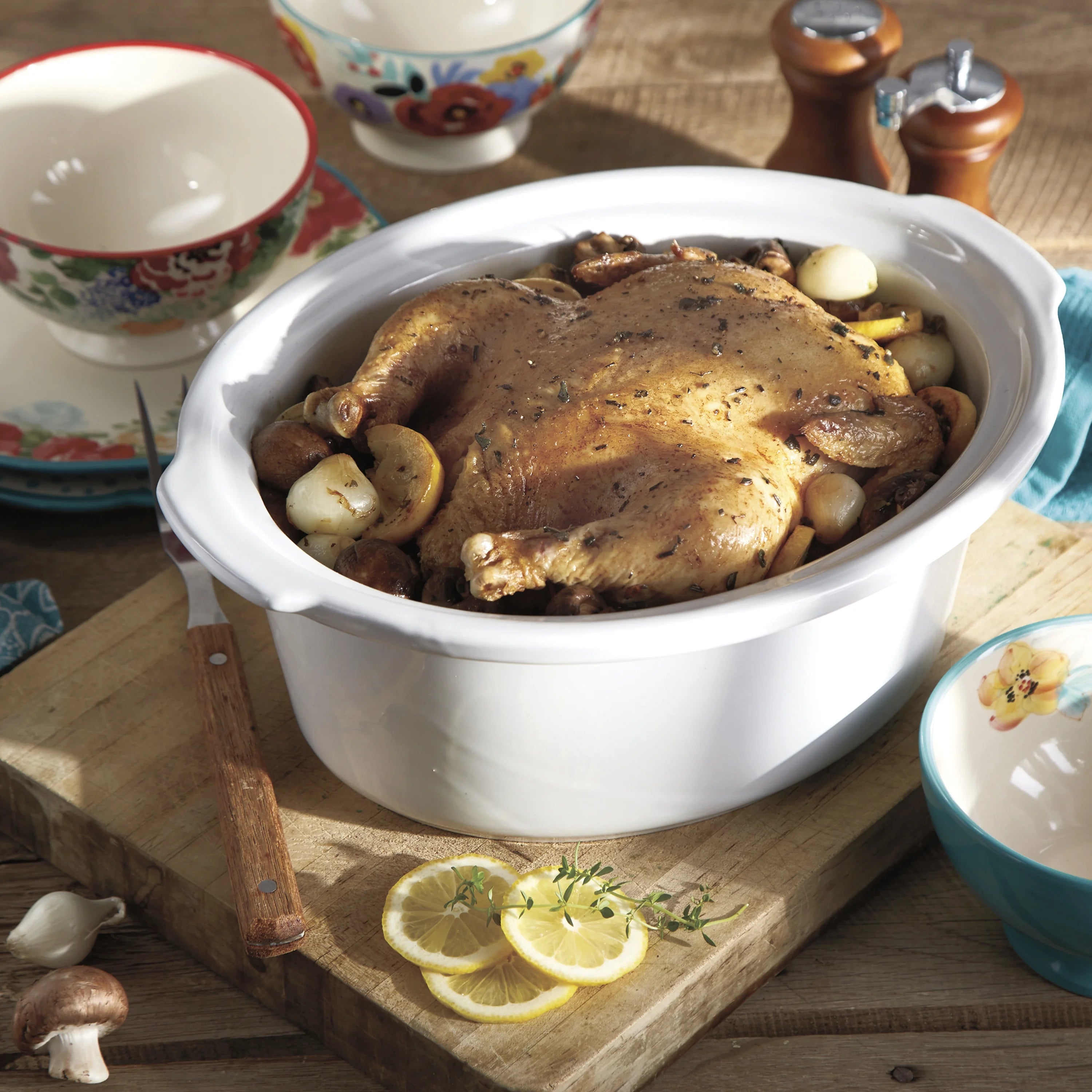 Programmable Slow Cooker, 7 Quart Capacity, Removable Crock D557257
