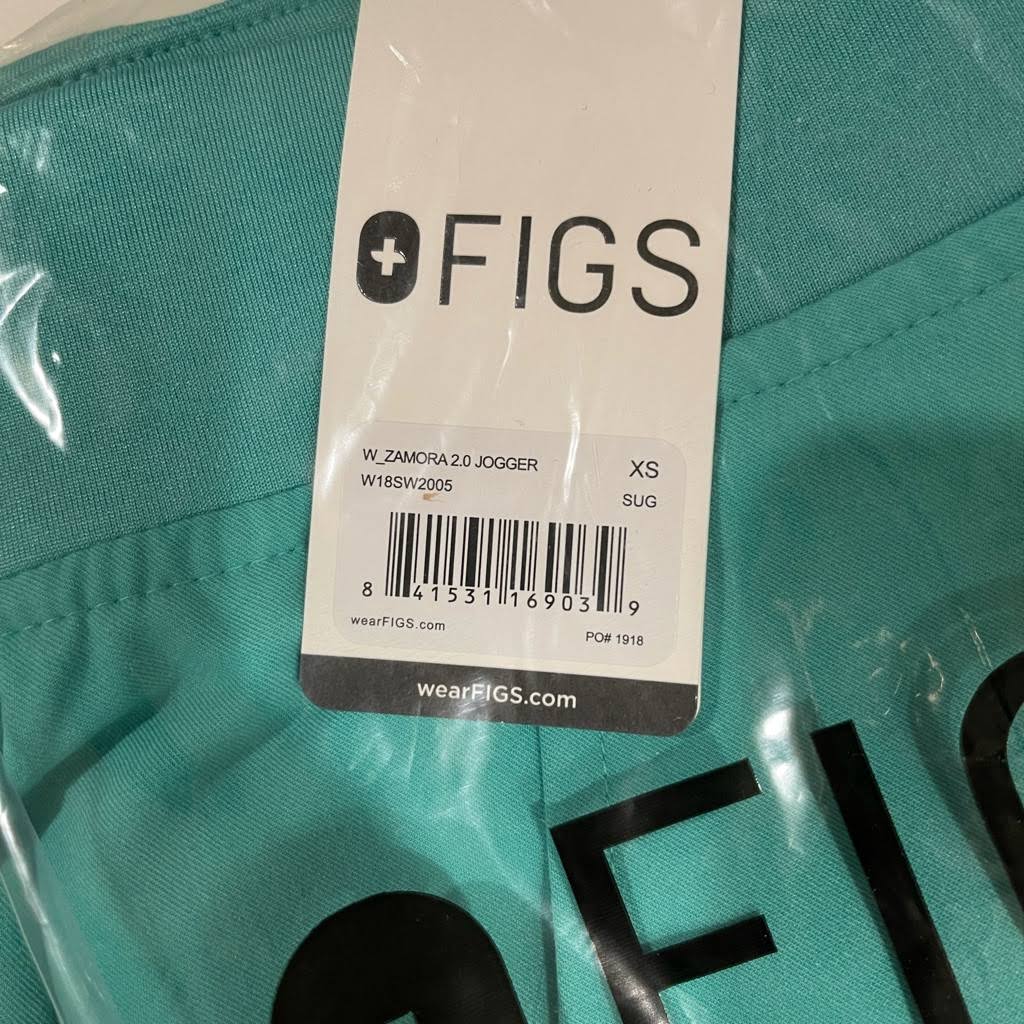 XS Surgical Green One Pocket Scrub Top D7340