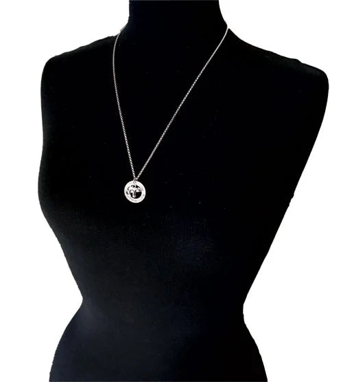 Green Four Leaf Clover Horseshoe Necklace T2218