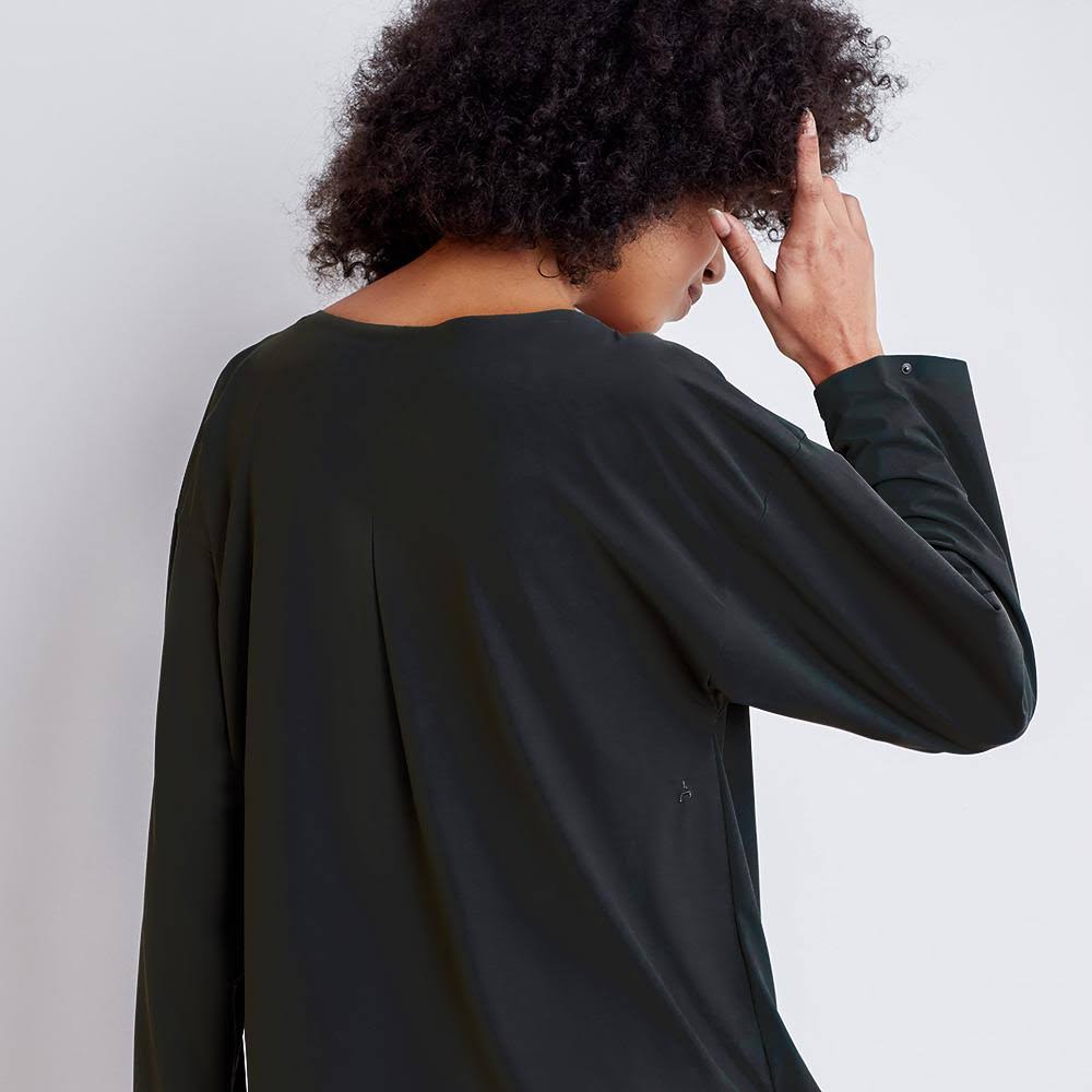 Black Wrap Top P118