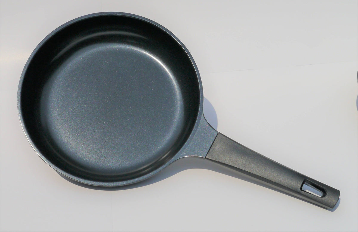Cast Frying Pan 11x22 Induction P764