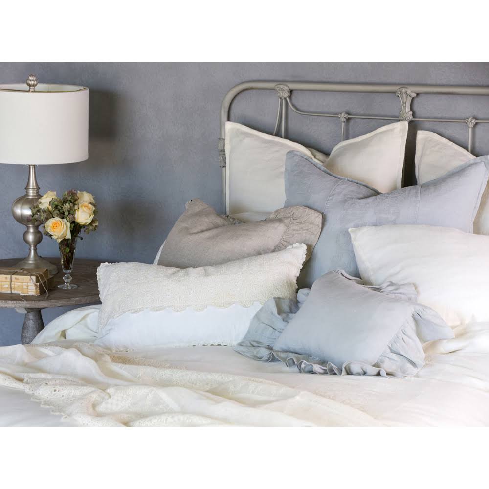 Cream Queen Flat Sheet Z549050
