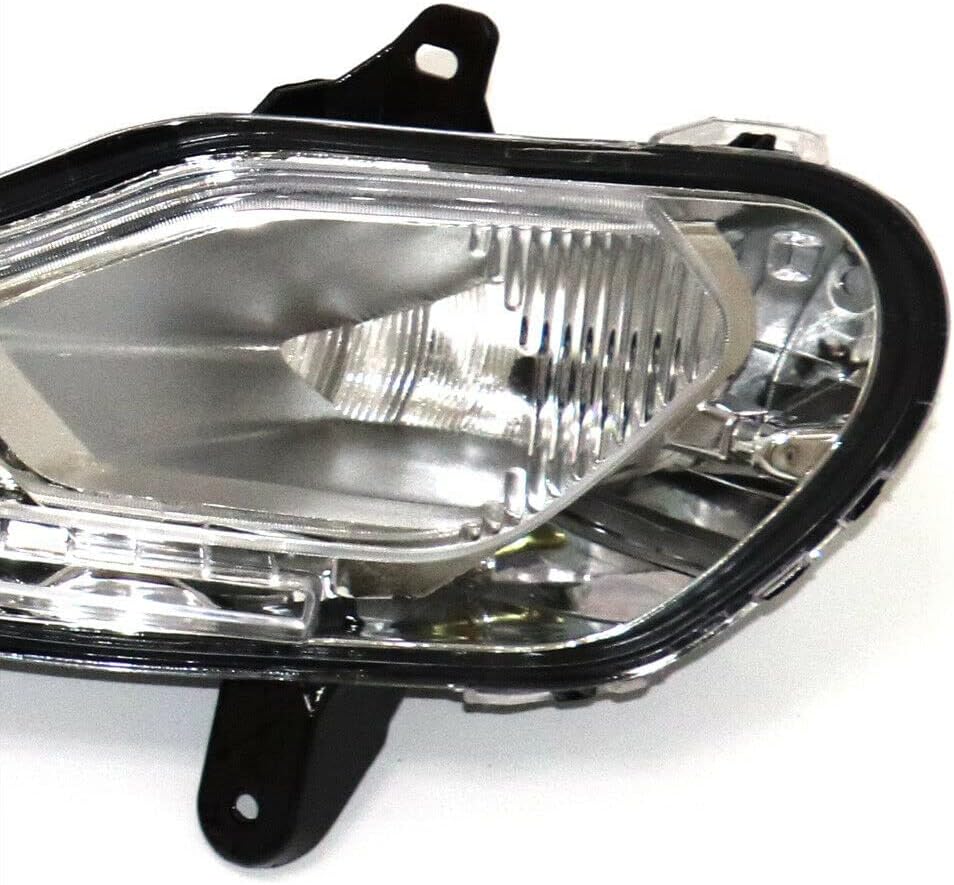 Fog Light Housing Assembly (Right Side) O6709